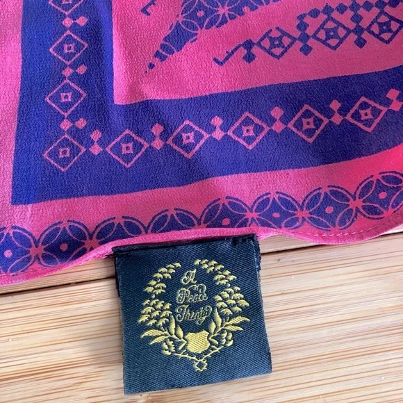 New A Peace Treaty rare silk scarf/wrap - limited edition - Picture 3 of 5